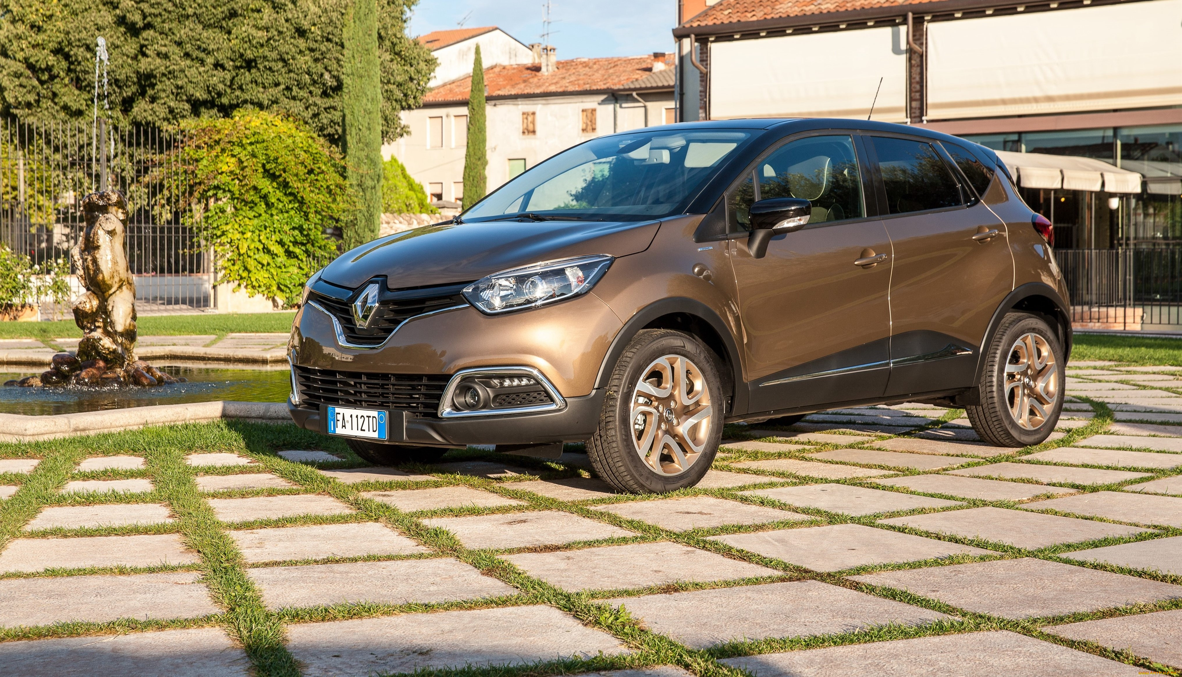 , renault, iconic, captur, 2015